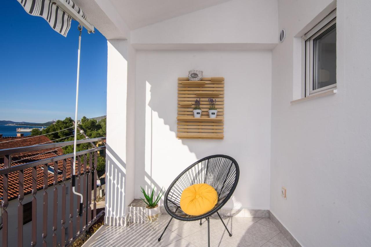 Apartment Kristina Trogir Eksteriør billede