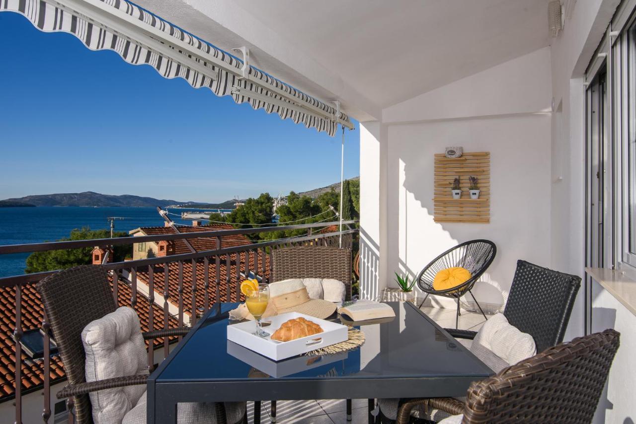 Apartment Kristina Trogir Eksteriør billede