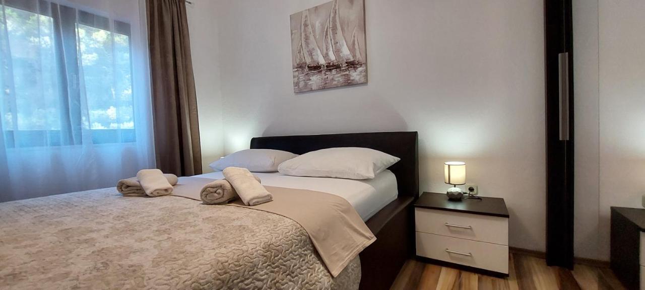 Apartment Kristina Trogir Eksteriør billede