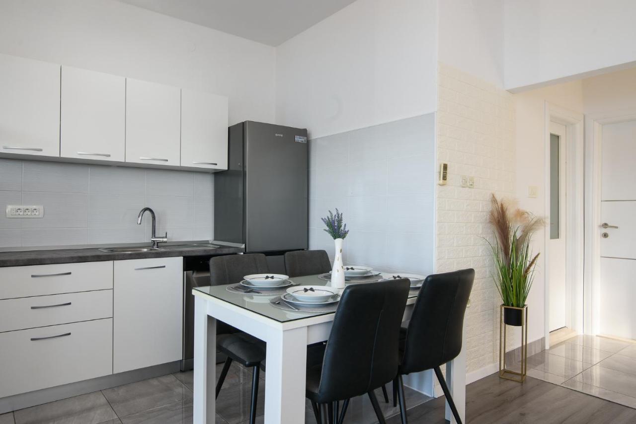 Apartment Kristina Trogir Eksteriør billede