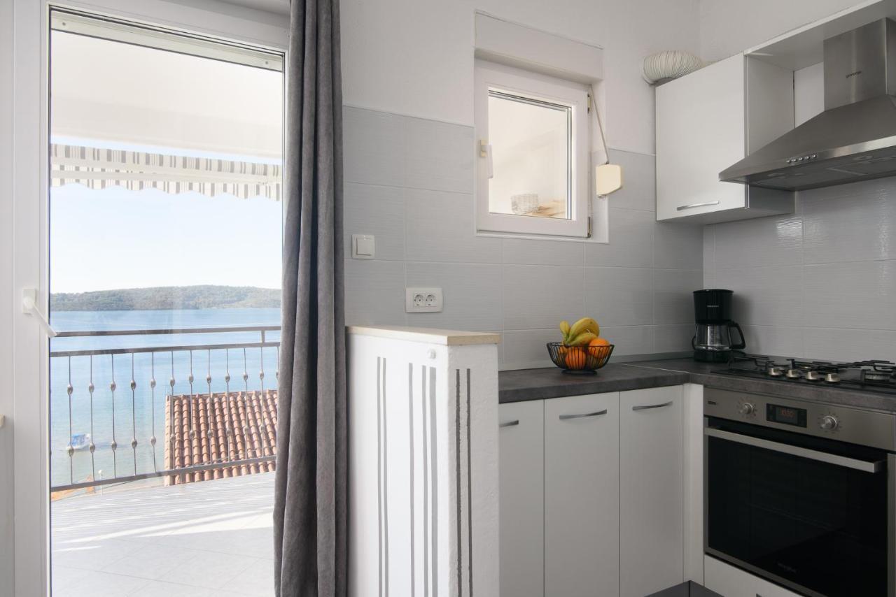 Apartment Kristina Trogir Eksteriør billede