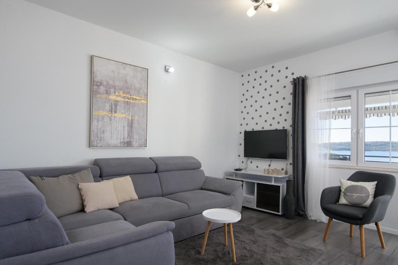 Apartment Kristina Trogir Eksteriør billede